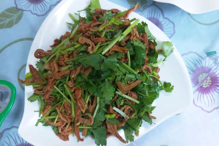 控制脂肪肝是要少吃主食还是少吃肉？
